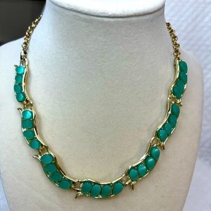 Classy Sea Green Opalescent Vintage Teardrop Choker
